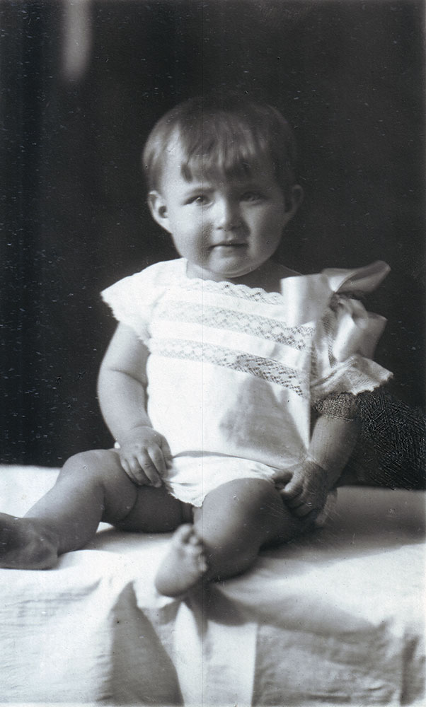 Квартира № 34. Фотографии семьи Захаровых-Чурилиных. 1920–1970-е гг.